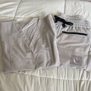 FIGS x Star Wars Jedi Scrub Set